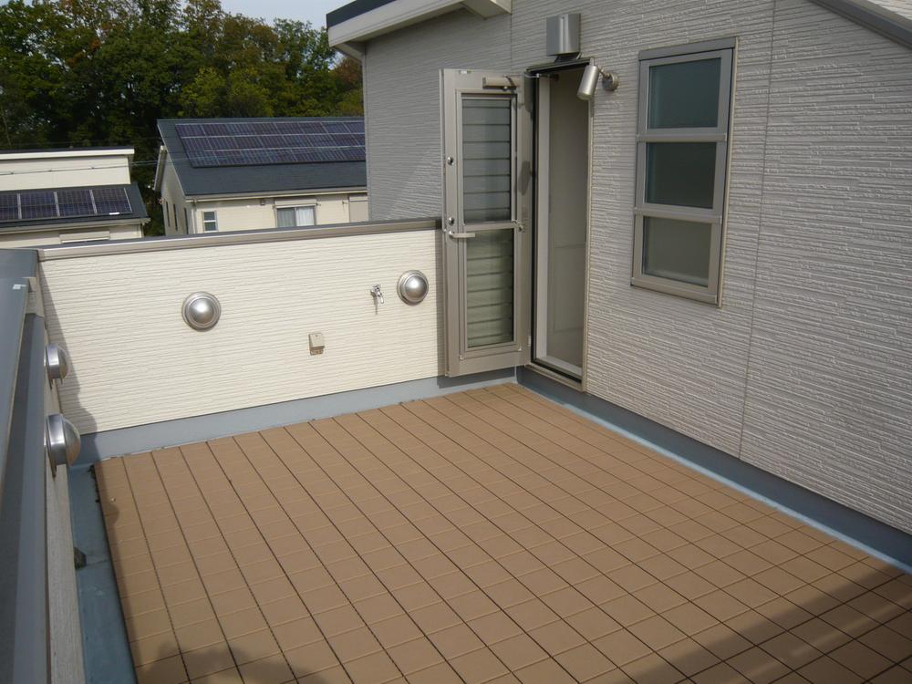 Balcony. Local (11 May 2013) Shooting