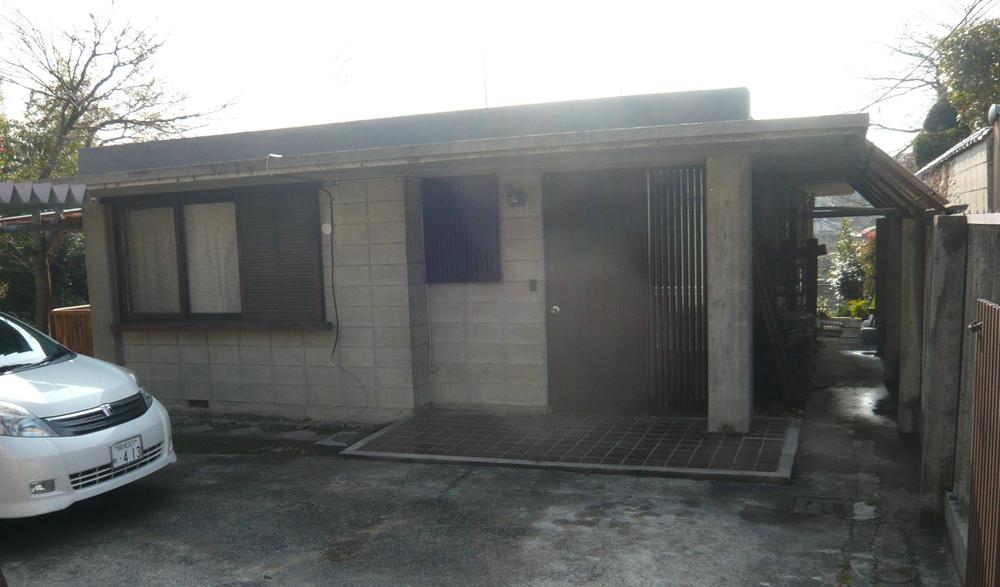 Local appearance photo