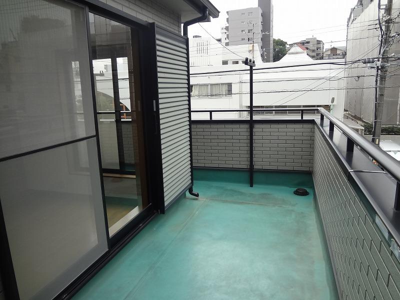 Balcony. Local (10 May 2013) Shooting