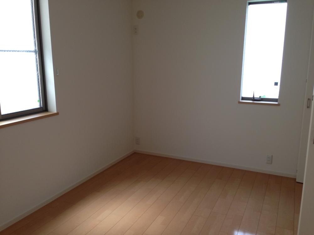 Non-living room. Room (August 2013) Shooting