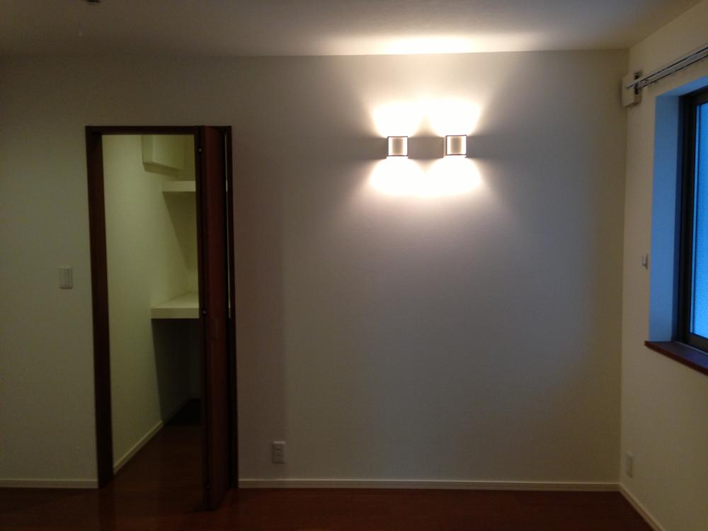 Non-living room. 1 is Kainushi bedroom. Room (August 2013) Shooting