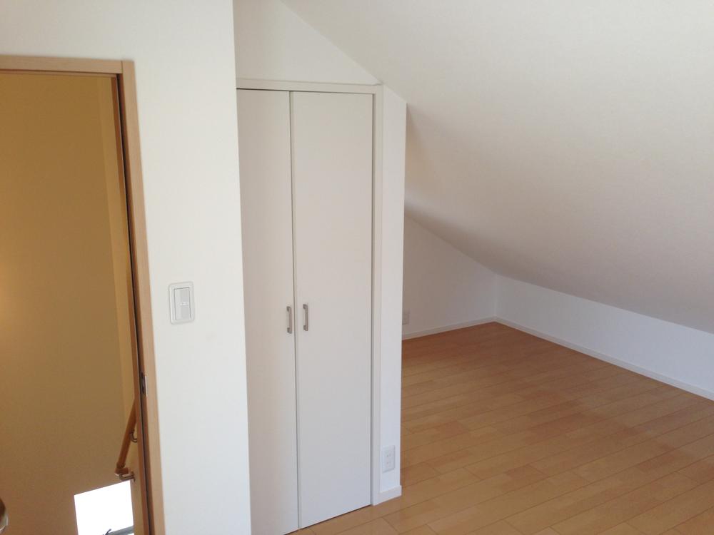 Other. 3 floor, Applications are free!