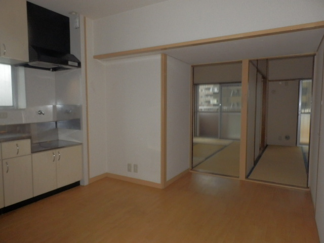 Living and room