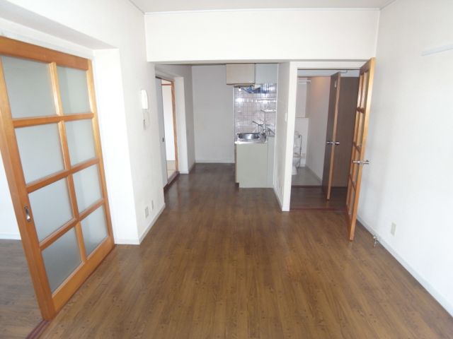 Living and room
