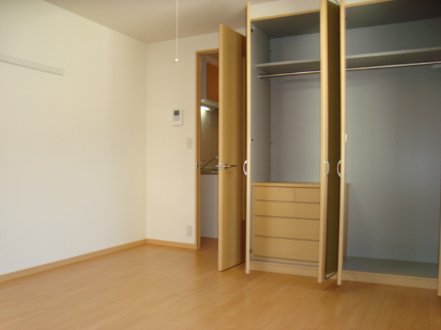 Other room space