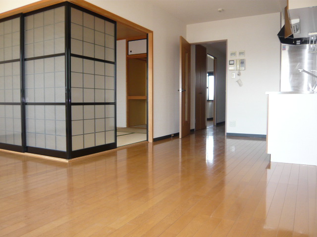 Living and room