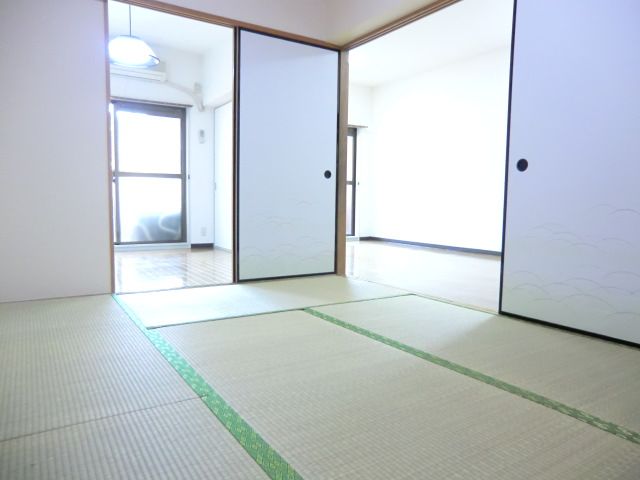 Living and room