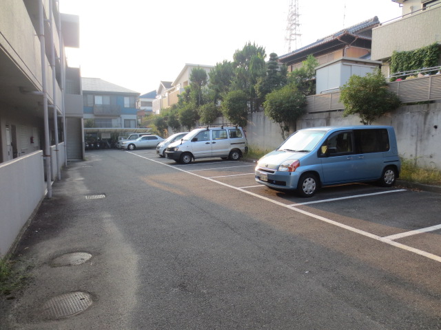 Parking lot