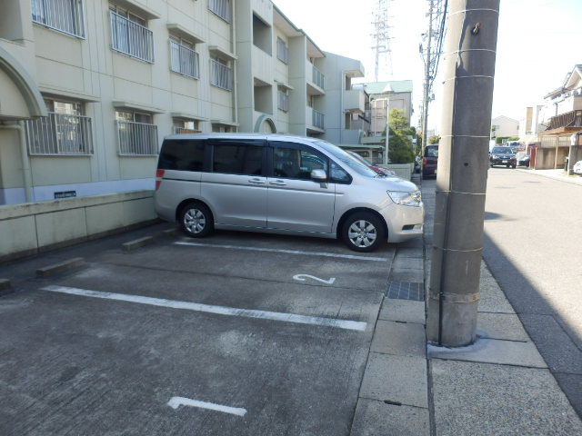 Parking lot