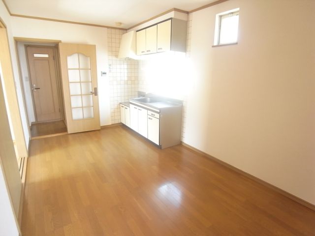 Living and room. 7.5 Pledge of dining