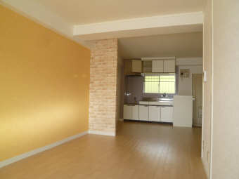 Living and room