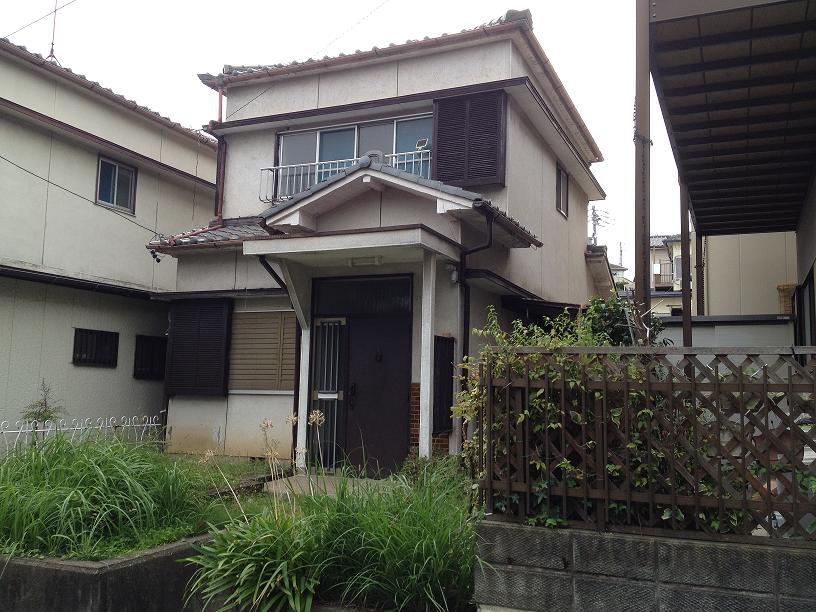 Local appearance photo. Local shooting