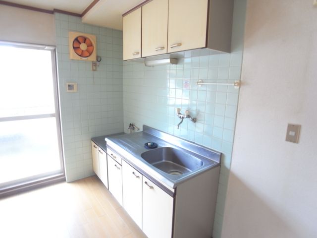 Kitchen. kitchen ・ Gas stove installation Allowed