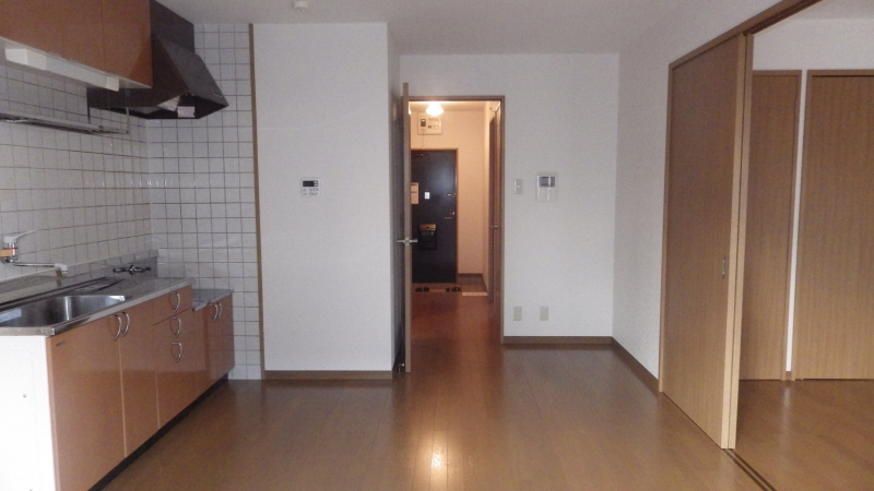Living and room