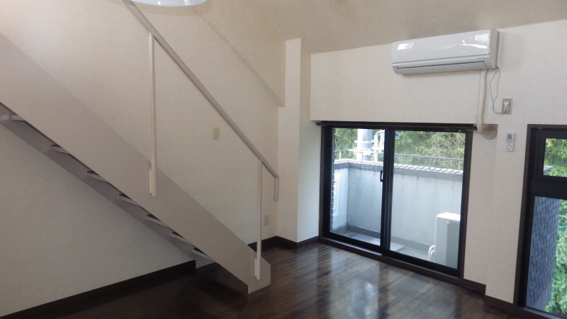 Living and room