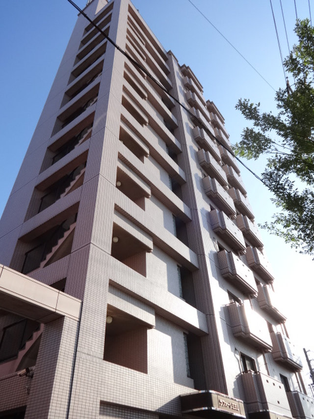Building appearance. ☆ Auto-lock with sale fares! ☆
