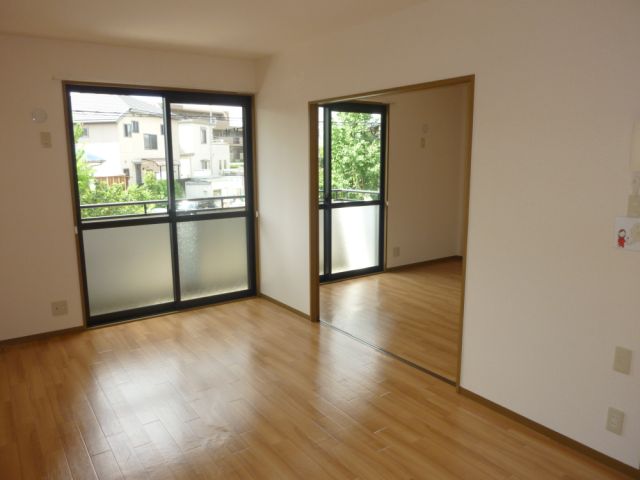 Living and room