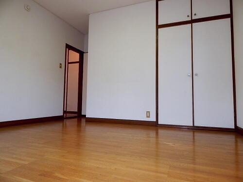 Non-living room. Western-style 2