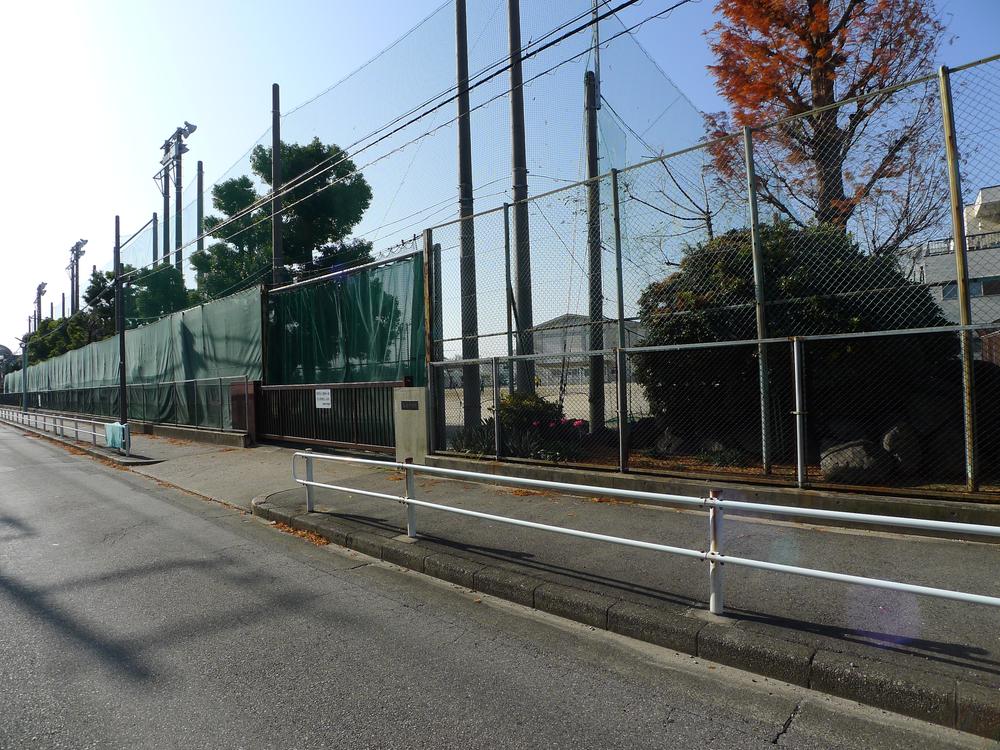 Junior high school. Nagoya Municipal Meiminami until junior high school 350m