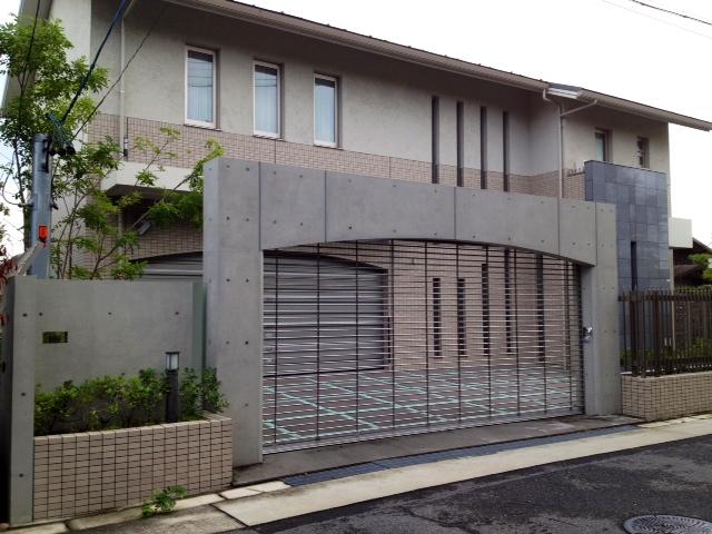 Local appearance photo. Shutter Gate