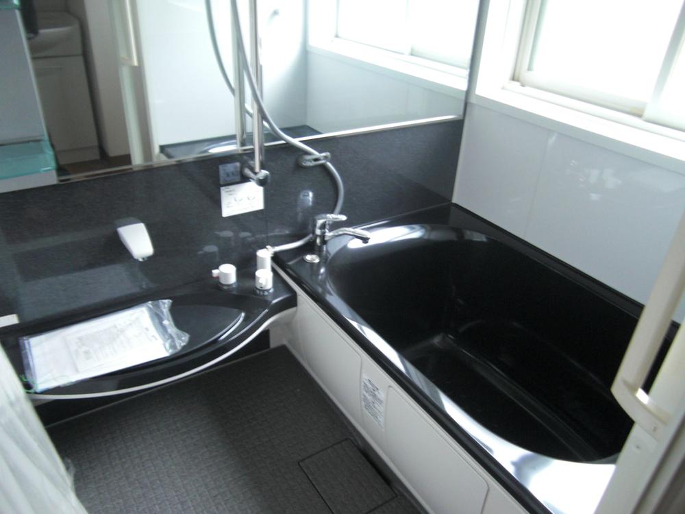 Bathroom. Indoor (June 2013) Shooting