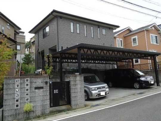 Local appearance photo. Building appearance (1)