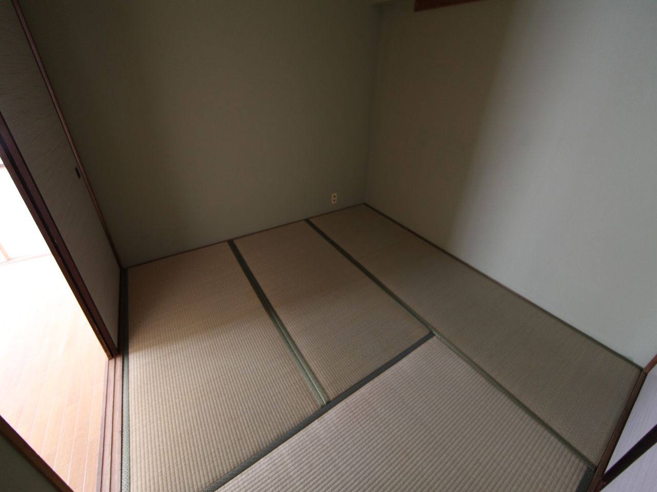 Other room space. Japanese-style room 4.5 Pledge We housed enhancement