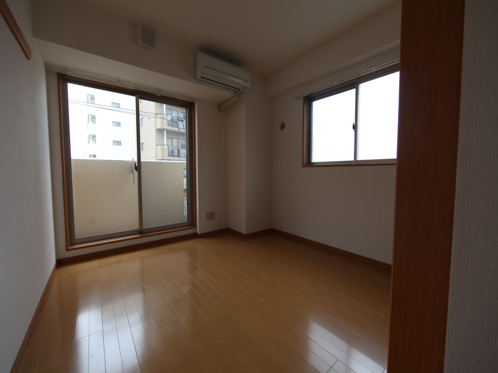 Living and room. Western-style 7.0 Pledge Storage rich have