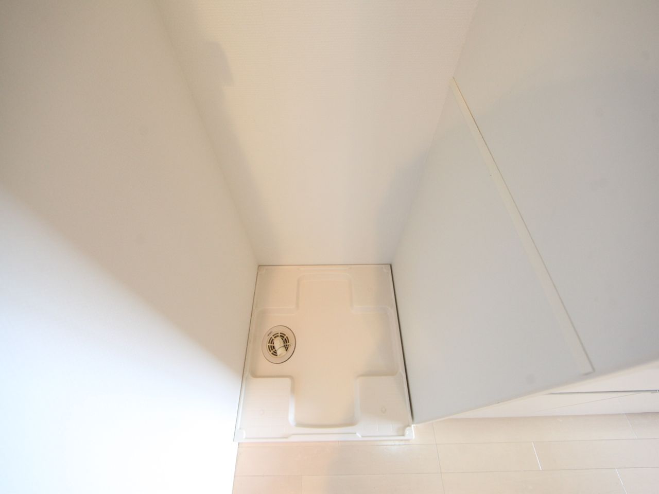 Other. Indoor Laundry Storage