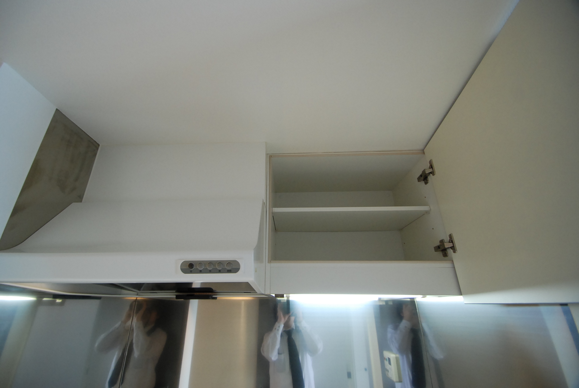 Other Equipment. Kitchen upper receiving