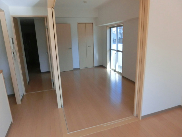 Other room space. Western style room