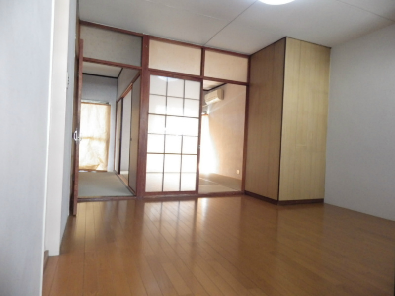 Living and room. Living