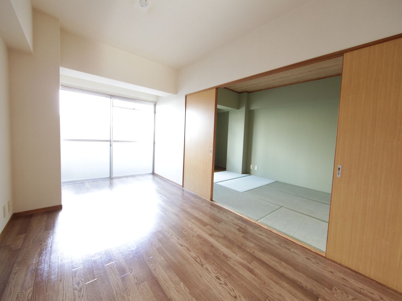 Other room space. Western-style 7 Pledge You can also use partitions also connected with the Japanese-style room 7 quires