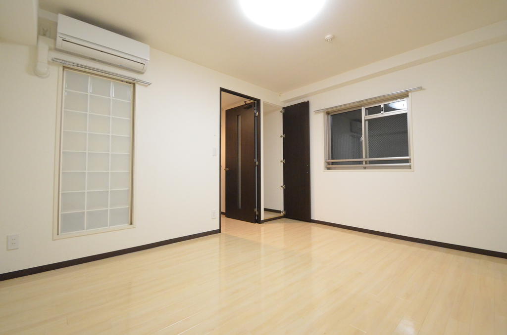 Living and room. Living