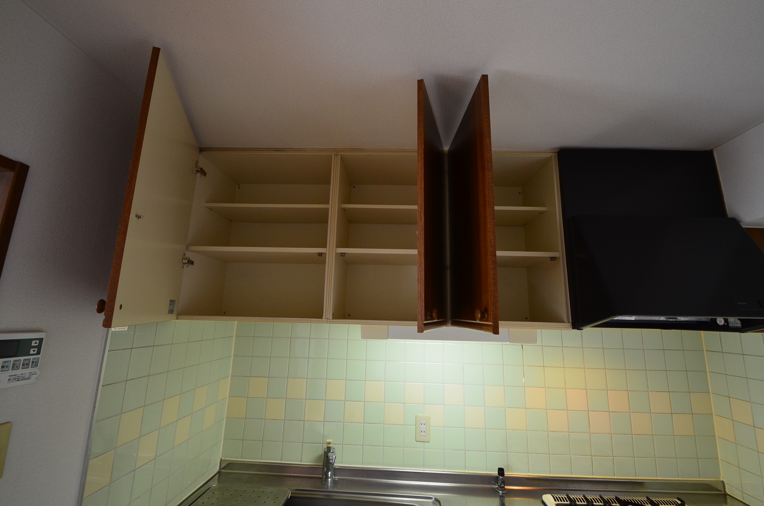 Kitchen. Kitchen storage