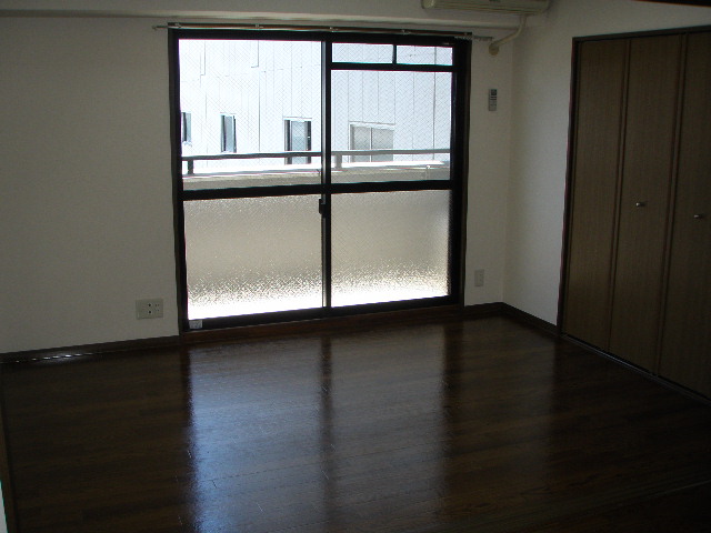 Other room space. Western style room