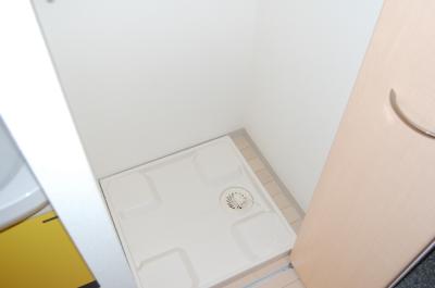 Other Equipment. Indoor Laundry Storage