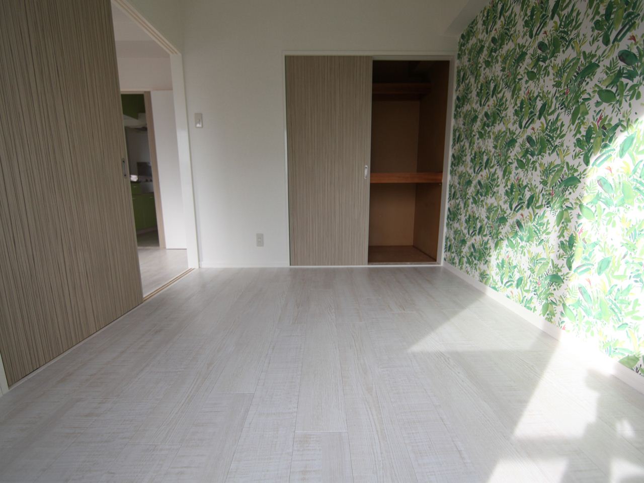 Receipt. Western-style 4.5 Pledge Storage rich have