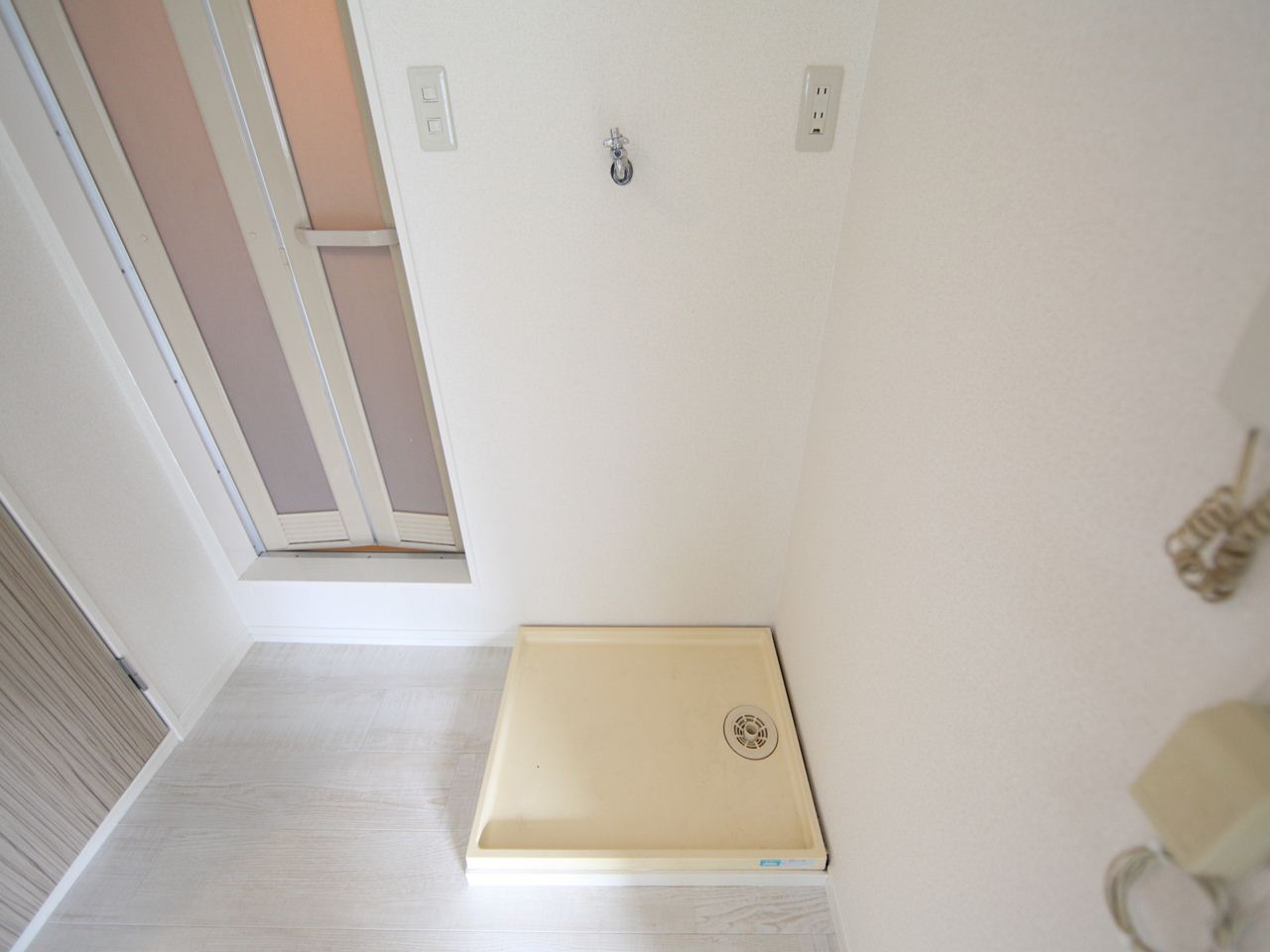 Other Equipment. Indoor Laundry Storage You can washing machine available