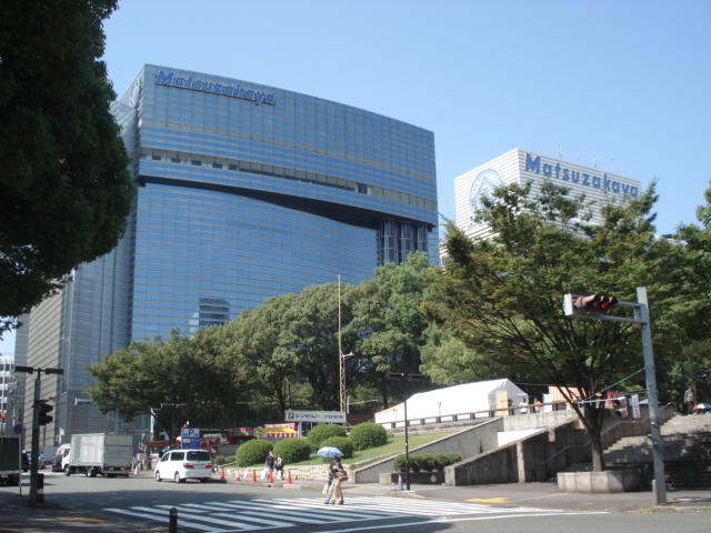 Shopping centre. Matsuzakaya 700m until the (shopping center)
