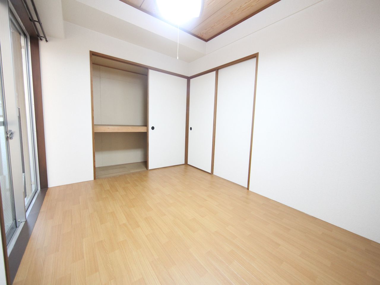 Receipt. Western-style 6 Pledge (housed rich have)