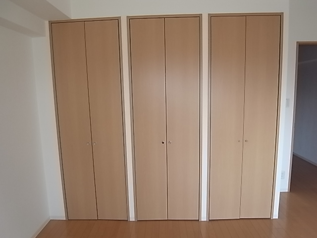 Receipt. This storage!