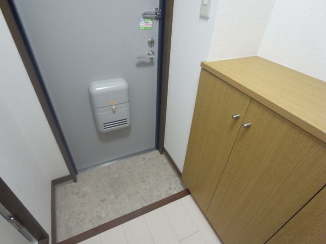 Entrance. It is entrance.