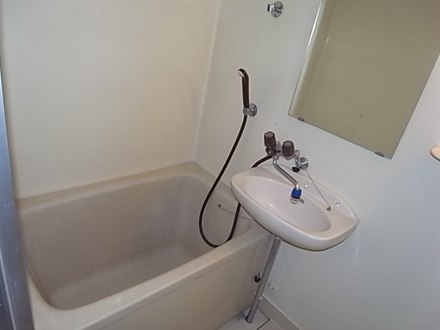 Bath. bath, Toilet Separate!