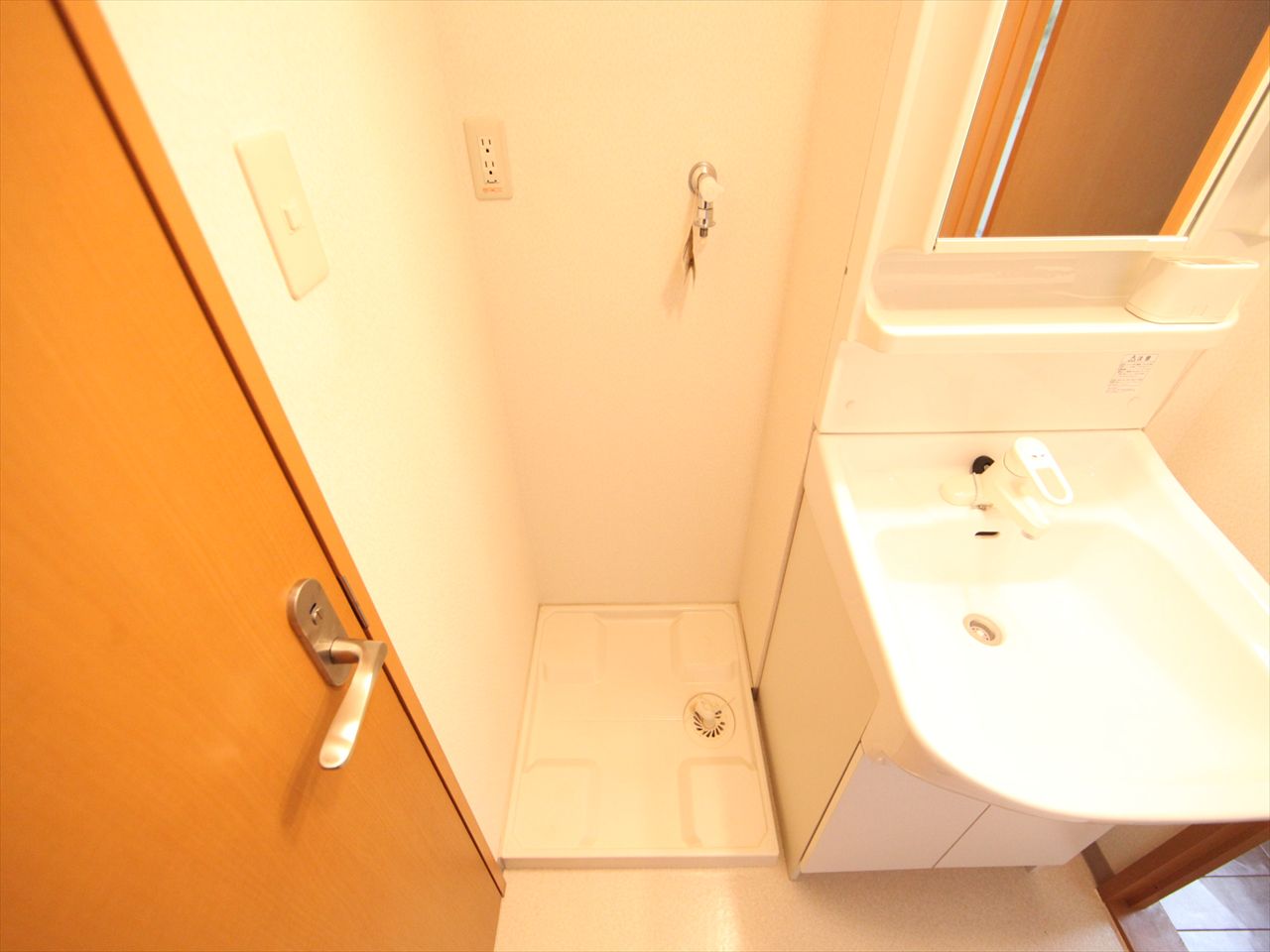 Other. Dressing room Washing machine in the room