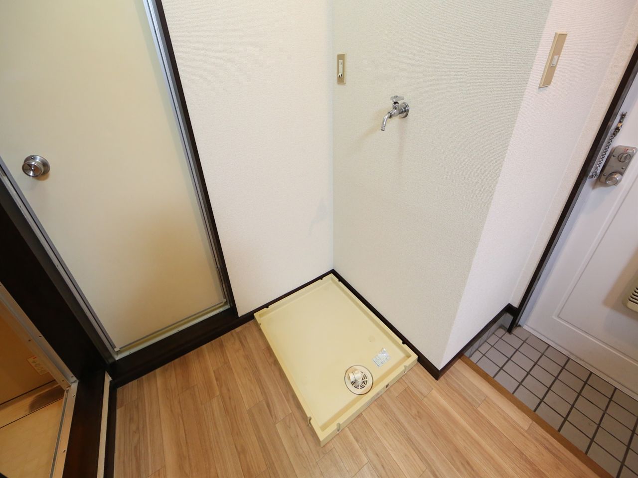 Other Equipment. Washing machine in the room (washing machine available upon request)