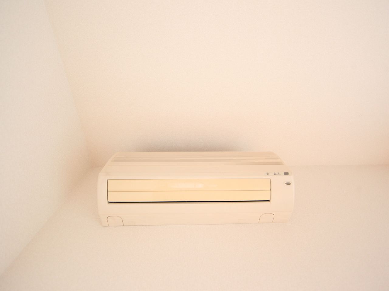 Other Equipment. Air-conditioned