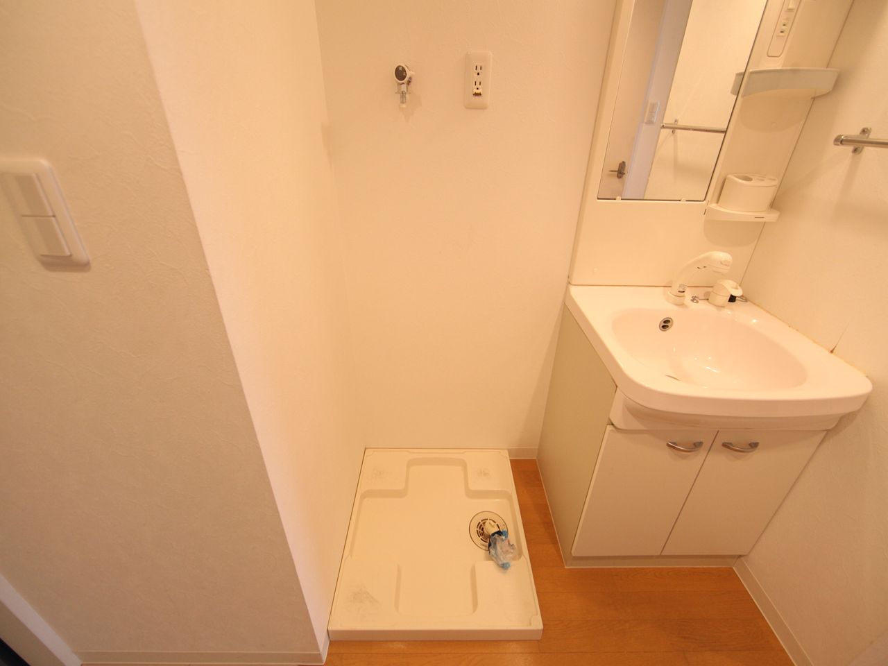 Other room space. Indoor Laundry Storage You can washing machine available