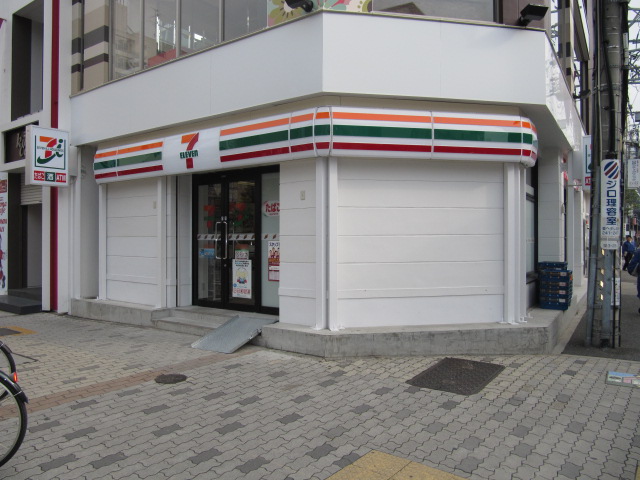 Convenience store. Seven-Eleven Nagoya Sakae 3 Sanzo through store up (convenience store) 129m