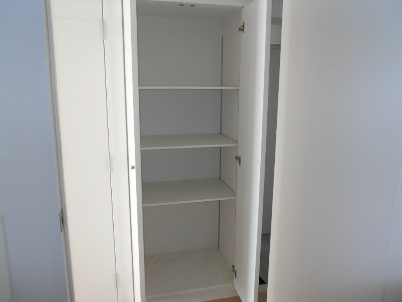 Receipt. Compartment